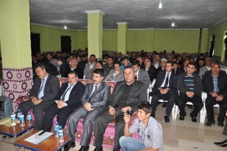 Eşmepınar köylüleri Kutlu Doğum programında buluştu