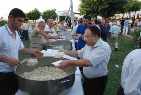 Esnaf, bayramında birlik ve beraberlik mesajları verdi