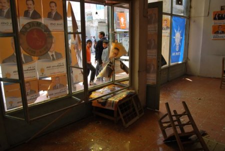 Esnaf Kck'ya Tepki Gösterdi:12 Haziran'da Millet İradesine Kepenk Vuramayacaklar