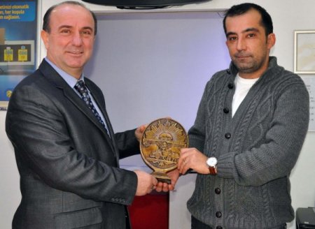 Esnafa ‘İstiklâl Madalyası’ hediyesi