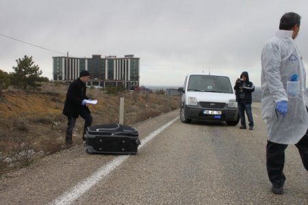 Esrar kaçakçıları kaza sonucu ele geçirildi