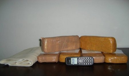 Esrar tacirini 'Leke' ele verdi