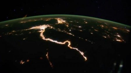 Eşsiz Güzellikteki Yeryüzü Manzaraları Uzaydan Görüntülendi