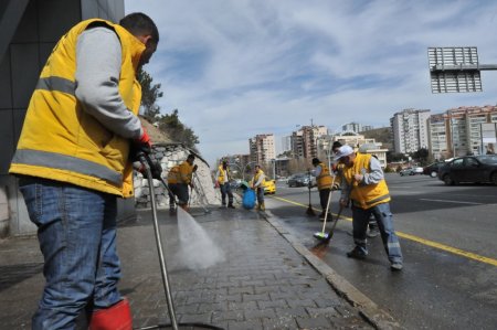 Estetik ekipleri Ankara’yı bahara hazırlıyor