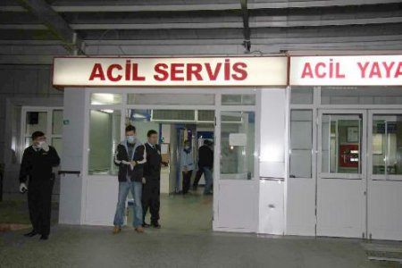 Et Kombine Tesislerinde Amonyak Bidonu Devrildi, Yoldan Geçen 11 Kişi Zehirlendi