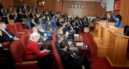 Etimesgut Belediyesi’nde 2012 yılı faaliyet raporu görüşüldü