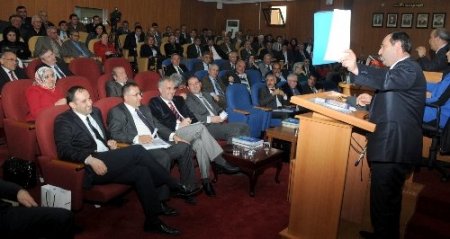 Etimesgut Belediyesi’nde 2012 yılı faaliyet raporu görüşüldü