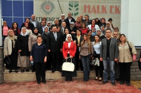 Etimesgut’a ikinci yüzme havuzu