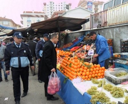 Etimesgut’ta zabıta denetime ağırlık verdi