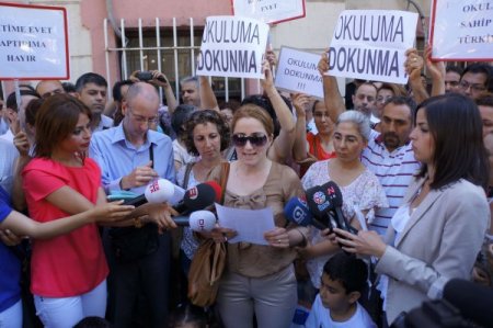 ‘etüt Ve Beslenme İlköğretim Okulları’ndaki Statü Değişikliği Protesto Edildi