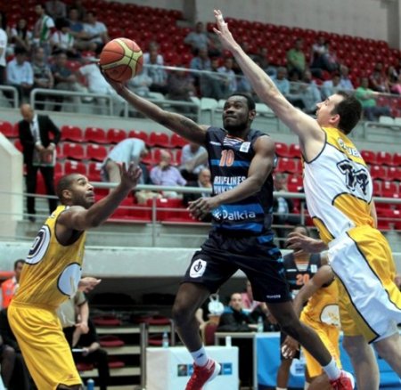 EuroChallenge'ta üçüncülük, Gravelines Dunkerque’yi 84-76 yenen Ewe Baskets’in