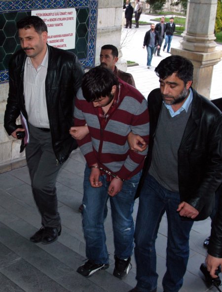 Ev arkadaşını öldüren üniversite öğrencisi adliyeye sevk edildi