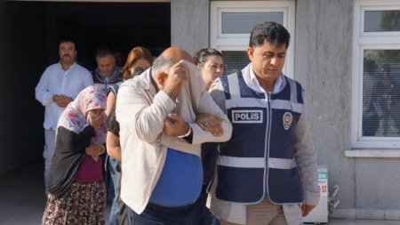 Ev hanımının adına 44 şirket açan çeteye 'Paravan' operasyonu