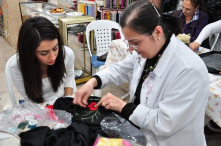 Ev hanımıydı, şimdi yüzlerce öğrencisi var