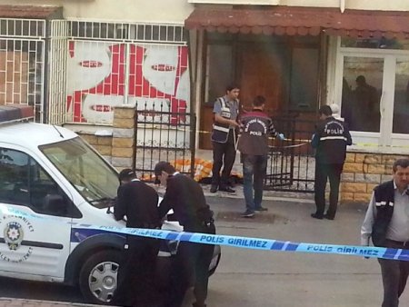 Ev sahibi ile kiracının tartışması kanlı bitti