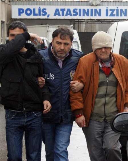 Evde Fuhuş Yaptırdıkları İddia Edilen 2 Kişi Adliyeye Sevk Edildi