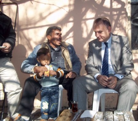 Evi Yanan Taş Ailesine Kaymakam Sahip Çıktı