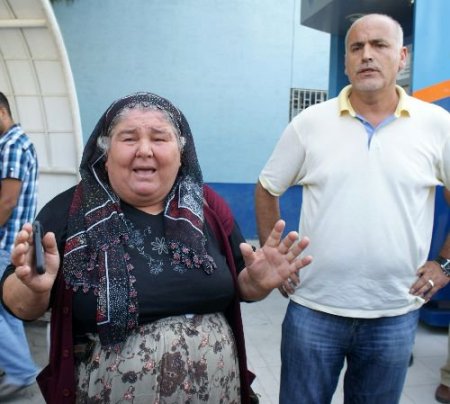 Evin Ana, 17 Gündür Haber Alınamayan Kuzenini Arıyor