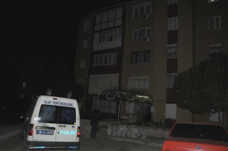 Evinde Otururken Aynı Yerden İkinci Kez Silahlı Saldırıya Uğradı