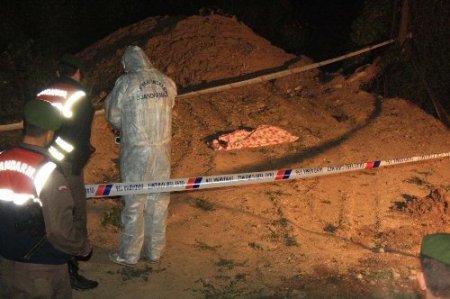 Evinin yanındaki gölete düşen 3 yaşındaki çocuk öldü