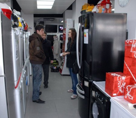 Evlenecek Çocuğu Olan Aileler Altına Değil, Beyaz Eşyaya Yatırım Yapıyor