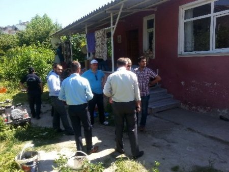 Evlenmek istediği kızı öldürdü, 3 kişiyi yaraladı