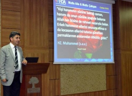 “Evlilikte mutlu olmak için eşler birbirine zaman ayırmalı”