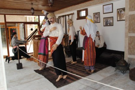 Evrenseki Kültür Evi'ndeki eşyalar 'Yörük' hayatını canlı tutuyor