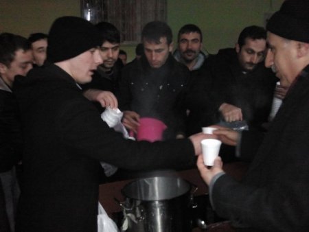 Eyder Sınava Girecek Öğrenciler İçin, Mevlit Okutup Ballı Süt Dağıttı