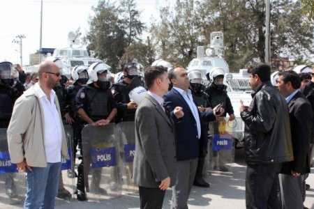 Eylem Arasında Namaz Molası