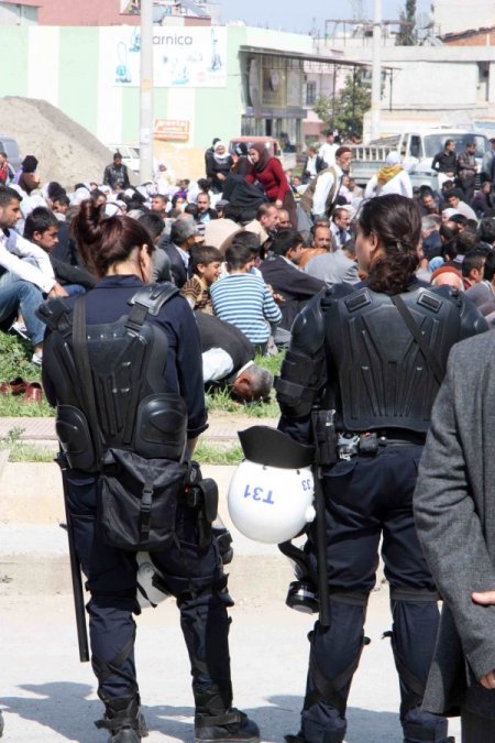 Eylem Arasında Namaz Molası