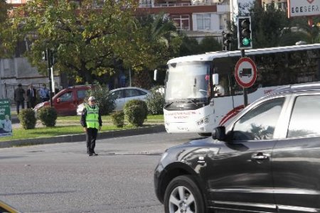 Eylemi Erteleyen Minibüsçüler, Ukome Kararına Göre Çalışmaya Başladı