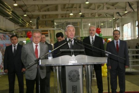 Fabrikayı Kazakistan’a taşıdı, bölgenin lideri oldu