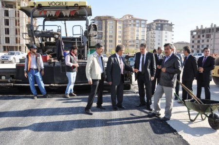 Fahri Kayahan bölgesinde 14 kilometrelik yol açıldı