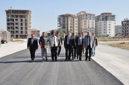 Fahri Kayahan bölgesinde 14 kilometrelik yol açıldı