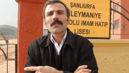 'Fakıbaba öğrencilere kızdı, okul yanındaki çöp konteynerlerini aldı' iddiası