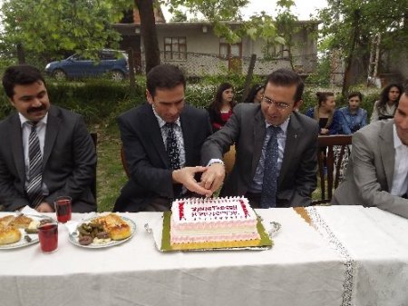 Fakülte öğrencilerinden miniklere unutulmayacak hediye