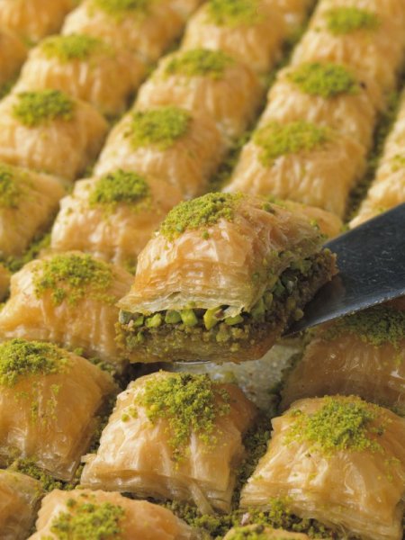 Faruk Güllüoğlu, franchise ile mağaza sayısını 2015’te 200’e çıkartacak