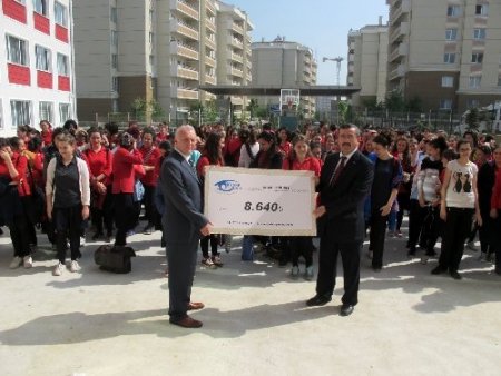 Fatih Koleji, Afrikalı 50 katarakt hastasına umut oldu