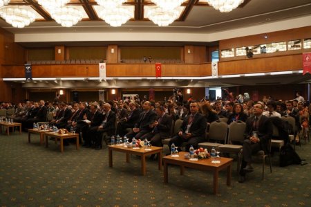 Fatih ve Turgut Özal, 70 üniversiteyi 'Tıp Kongresi'nde buluşturdu