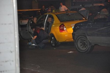 Fatih'te Çatışma Ve Kovalamaca: 1 Ölü, 1 Polis Ağır Yaralı