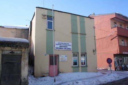 Fedakar öğretmenler her şartta eğitimli nesil için çalışıyorlar