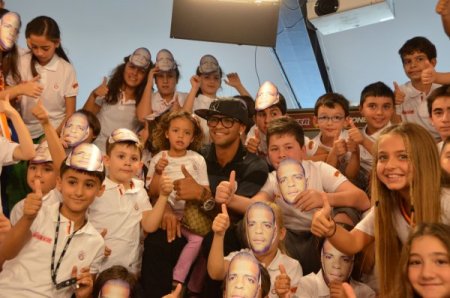 Felipe Melo ile Ülker Fan Zone'da çocuk saati