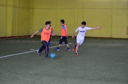 FEM Dershanesi'nin Bahar Futbol Turnuvası renkli görüntülere sahne oldu