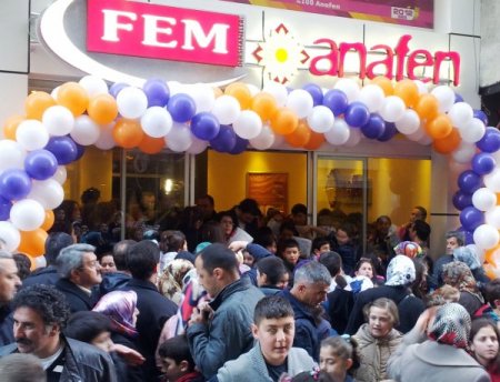 Fem ve Anafen'in 'İlk Adım Sınavı'na yoğun ilgi