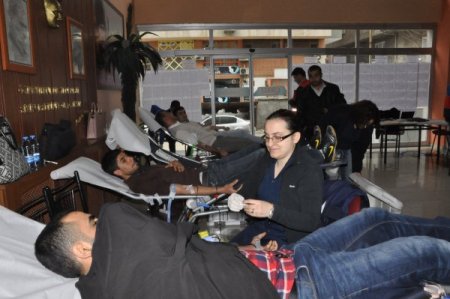 FEM’den Kızılay'a kan bağışı