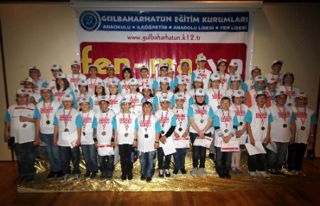 Fen-Matya sınavının başarılı öğrencileri ödüllendirildi
