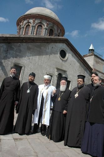 Fener Rum Patriği Bartholomeos: Sevgi Ve Barış İçinde Yaşamalıyız