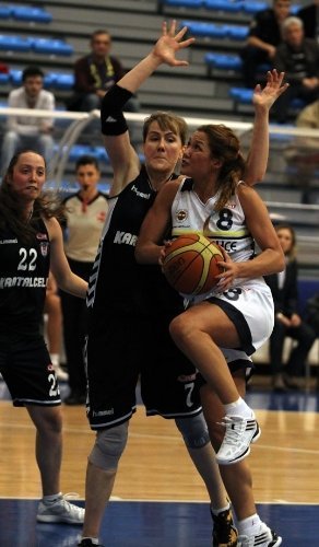 Fenerbahçe, Beşiktaş’ı 89 - 67 mağlup etti