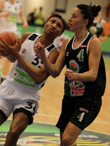 Fenerbahçe, Ceyhan Belediyesi’ni 85-62 mağlup etti